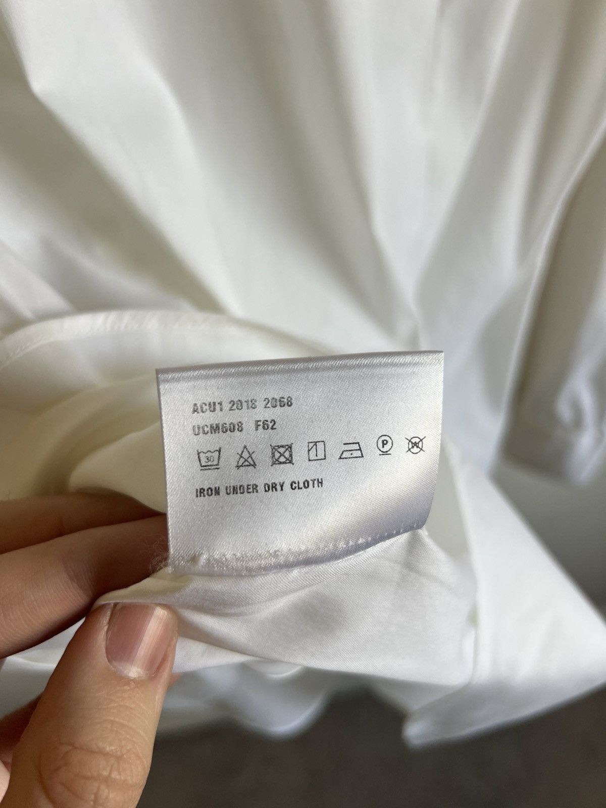 Prada SS18 Prada Shirt Button Up White 38 15.5 Size US M / EU 48-50 / 2 - 7 Thumbnail