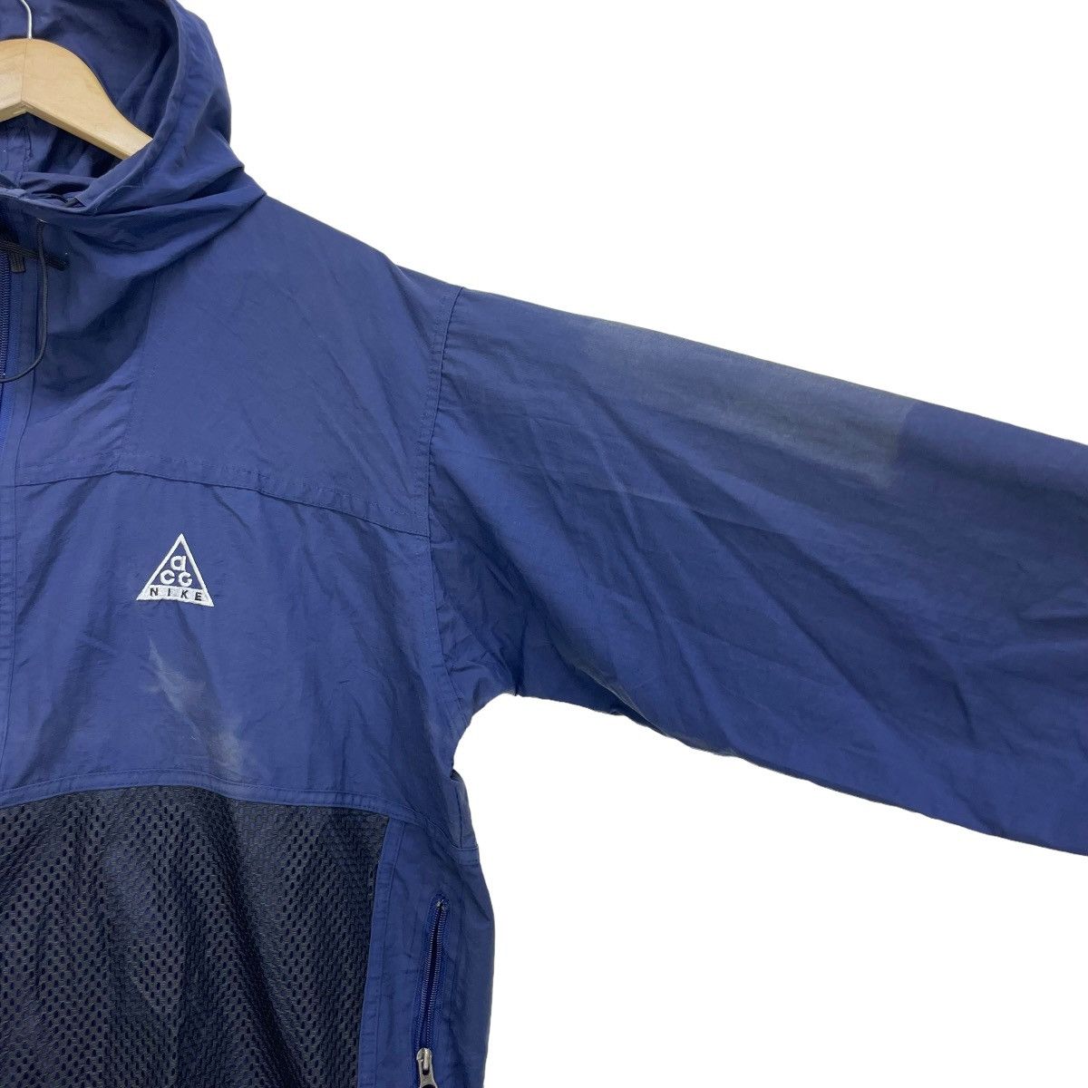 Nike 💥Trashed Vintage Nike Acg Faded Mesh Jacket Size US M / EU 48-50 / 2 - 4 Thumbnail