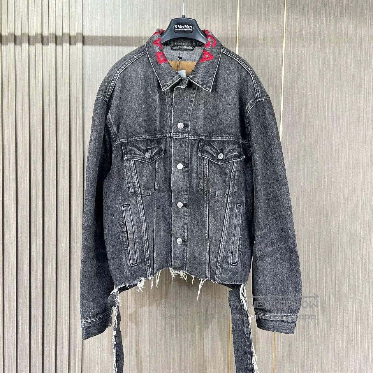 Balenciaga Balenciaga Denim Jacket with Embroidered Logo. Size US S / EU 44-46 / 1 - 1 Thumbnail