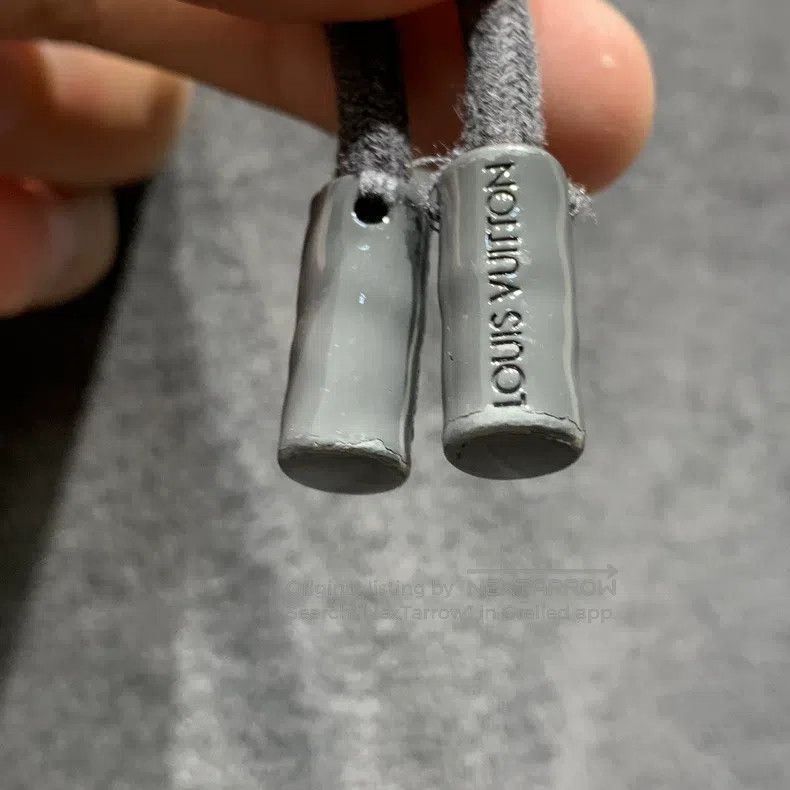 Louis Vuitton Louis Vuitton size m Grey Instruction Defender Pants Size US 28 / EU 44 - 2 Thumbnail