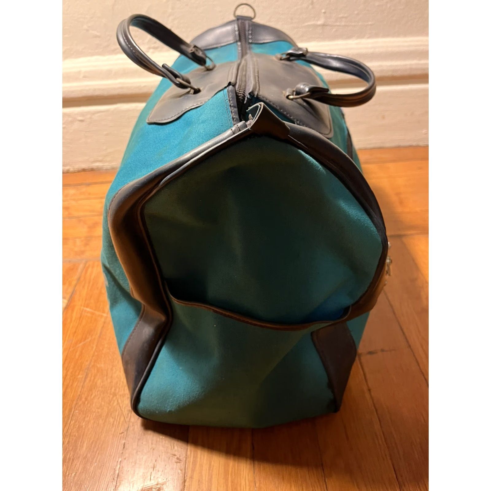 Adidas VINTAGE Adidas Gym Duffle Bag Blue Black 70s Satchel Canvas Sportswear/Beach Unisex Adult Duffle Bag Bag? Size ONE SIZE - 6 Thumbnail