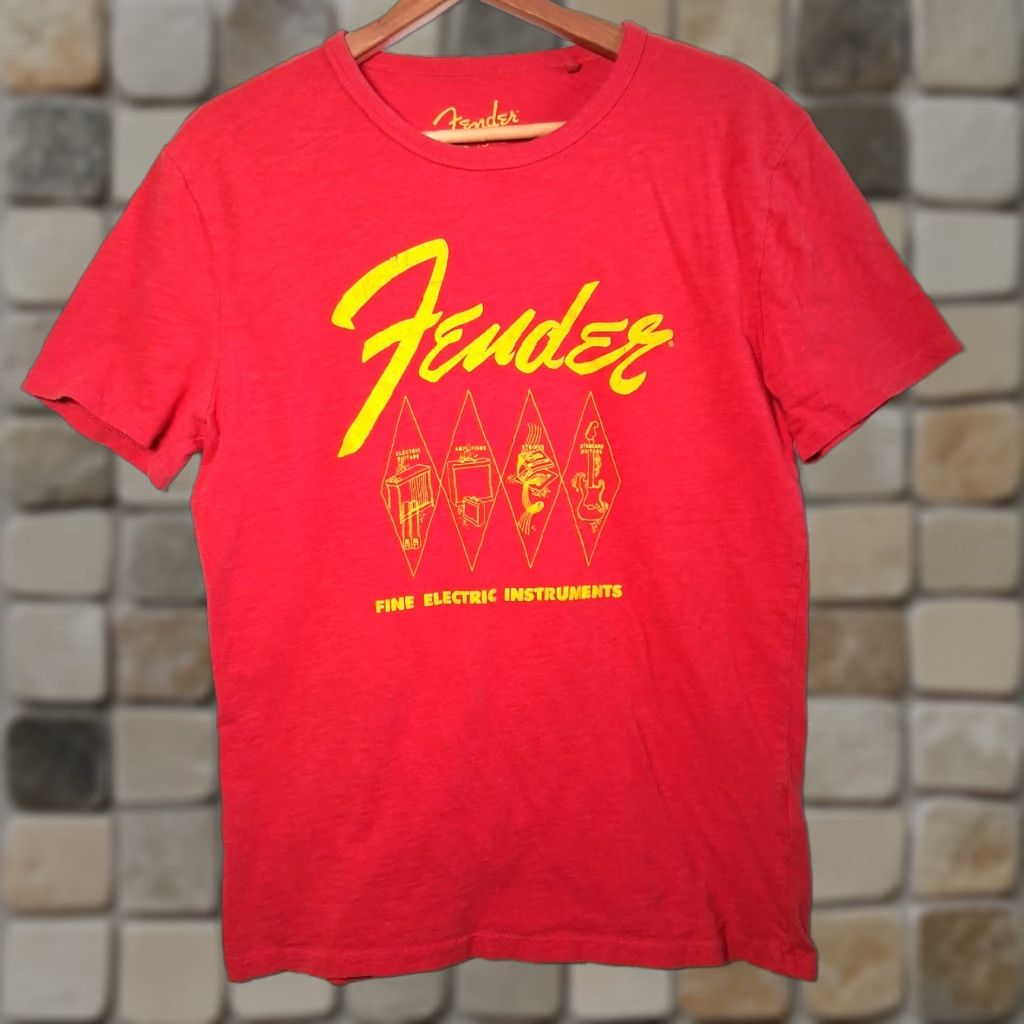 Lucky Brand Lucky Brand Fender Shirt T-Shirt Crew Neck Short Sleeve Red Cotton Graphic Music Guitar Amps Strings Distressed Mens M Size US M / EU 48-50 / 2 - 1 Thumbnail