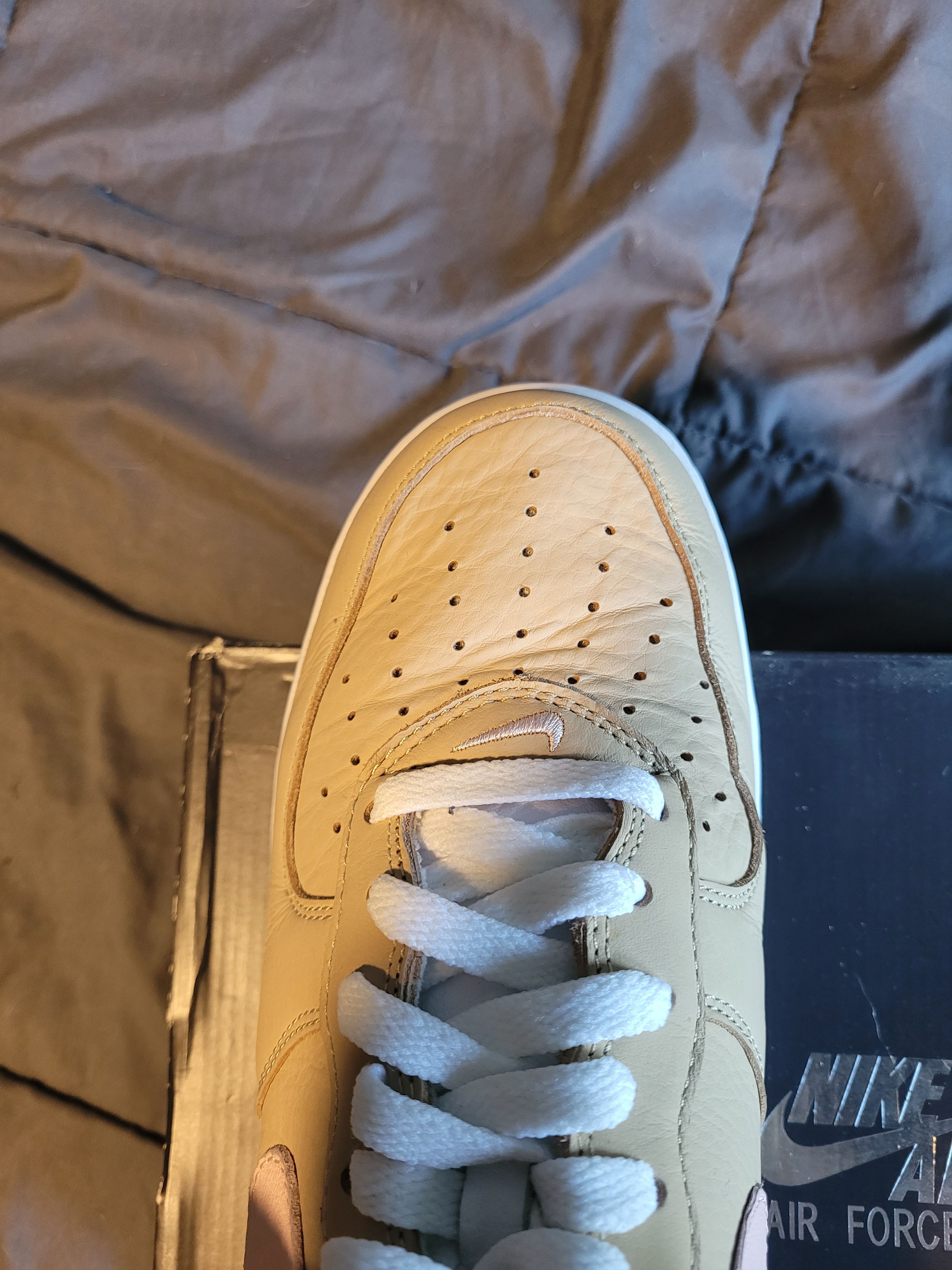 Nike Nike x Kith 2016 Linen Size US 10 / EU 43 - 9 Thumbnail