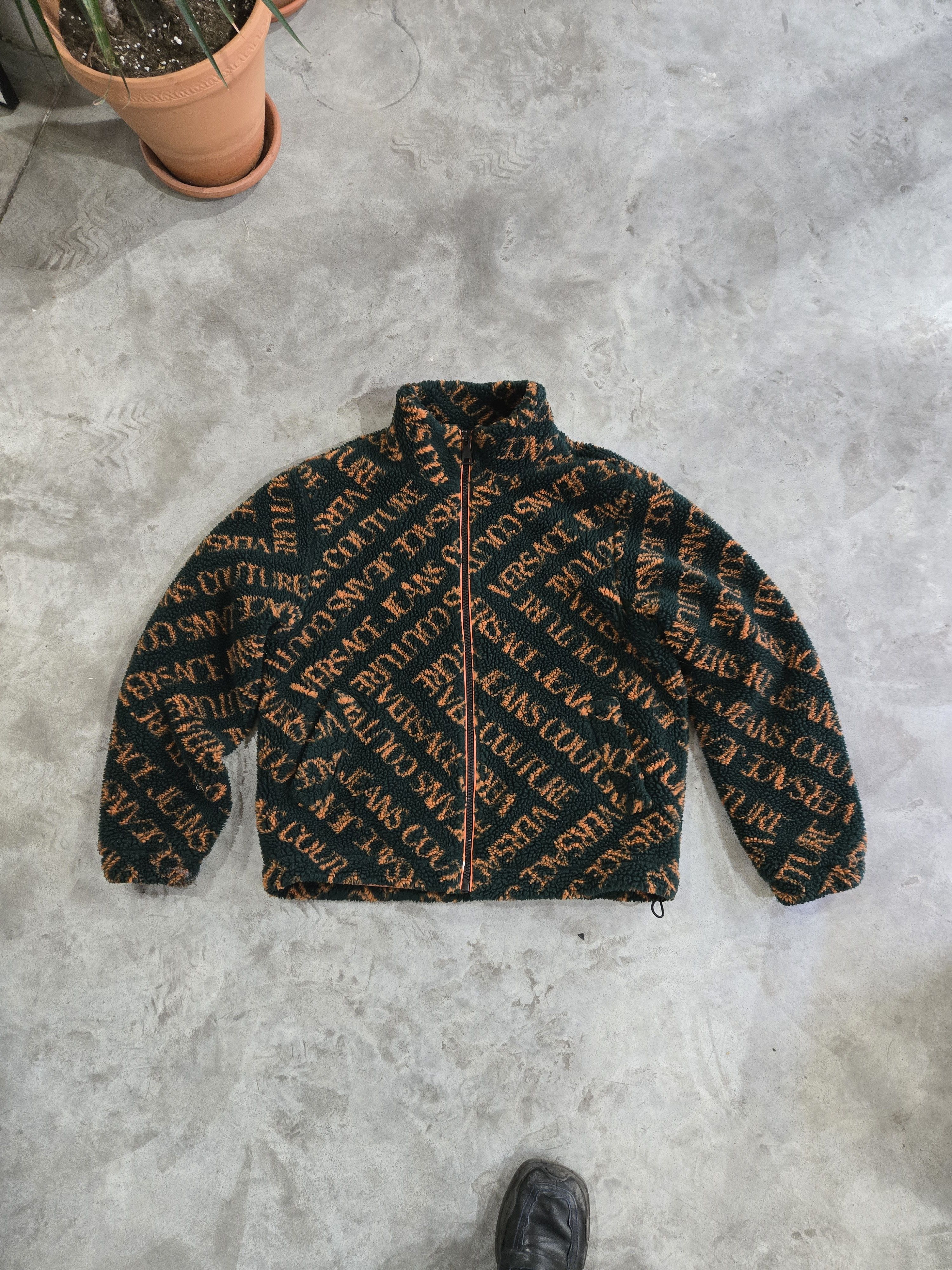 Versace Jeans Couture 🔥 Versace Jeans Couture Jacket – Polar Bold and Stylish 🔥 Size US S / EU 44-46 / 1 - 1 Thumbnail