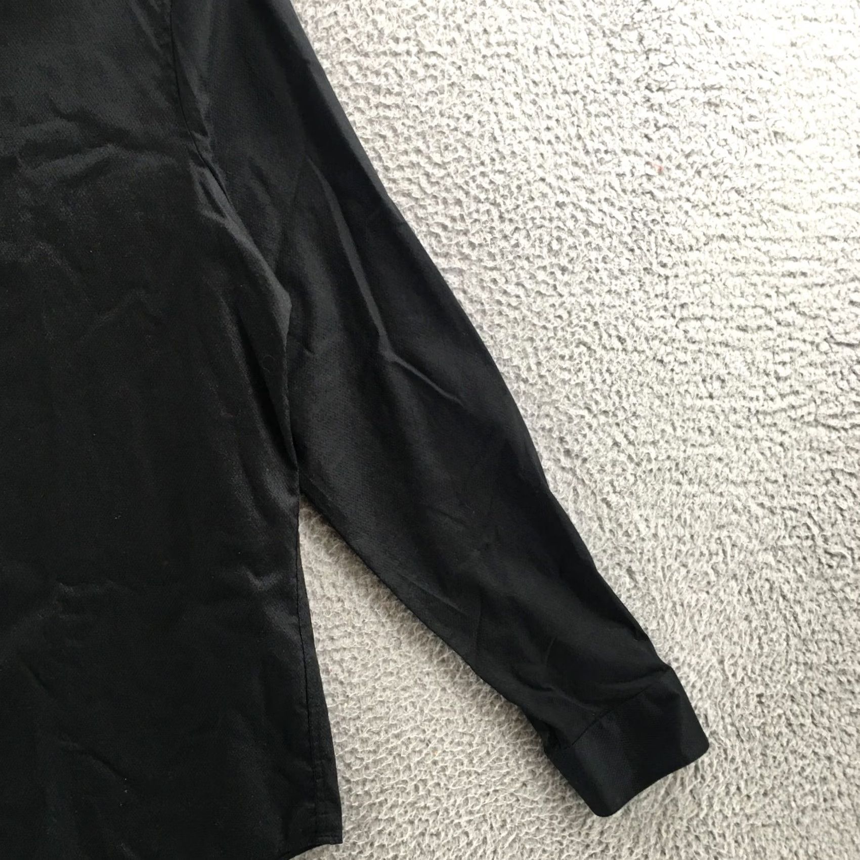 Calvin Klein Calvin Klein Shirt Mens 17 34/35 Black Cotton Slim Fit Button Up Longsleeve Size US XL / EU 56 / 4 - 4 Thumbnail