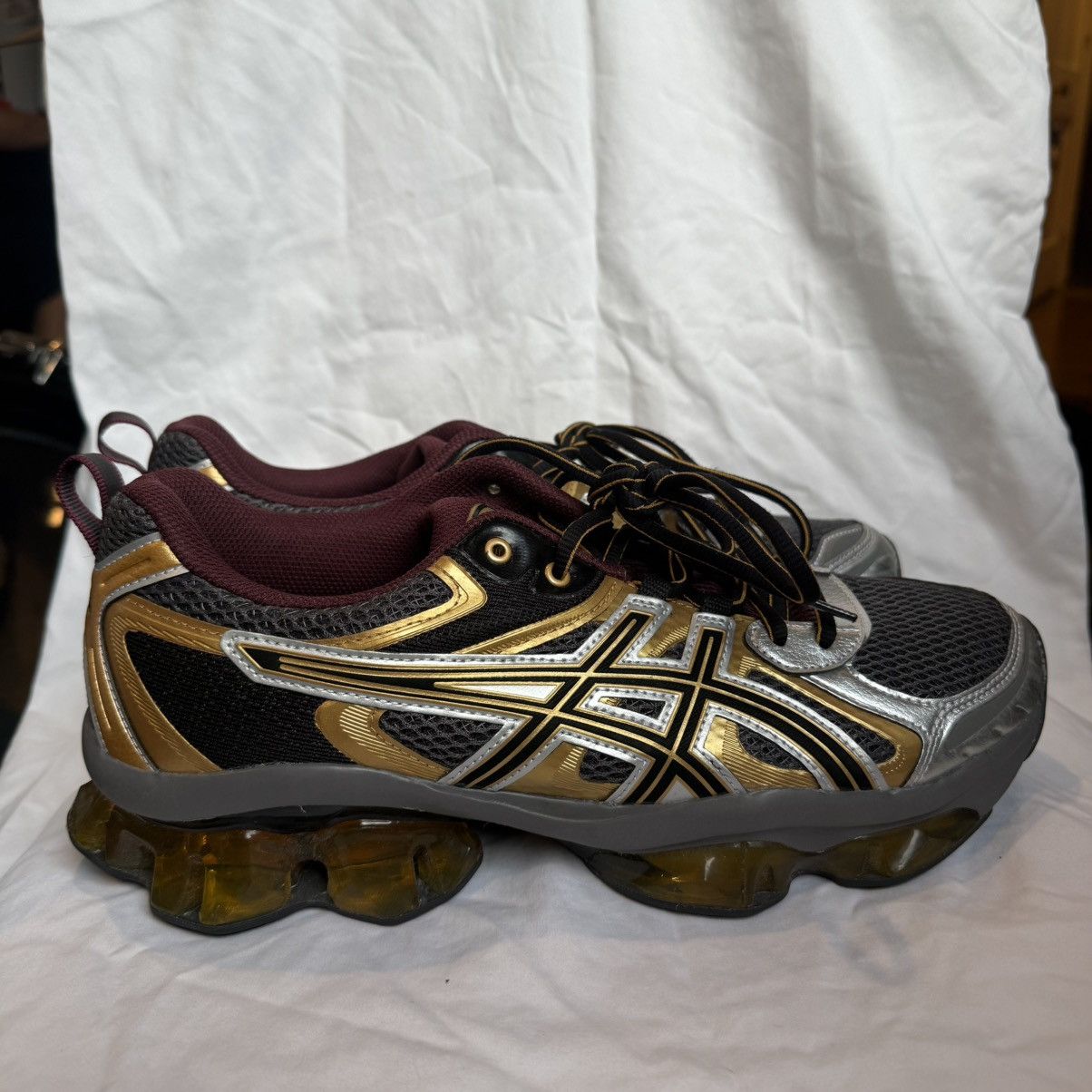 Asics Asics Gel-Quantum Kinetic “Carbon Pure Gold” Sneakers Size US 10.5 / EU 43-44 - 4 Thumbnail