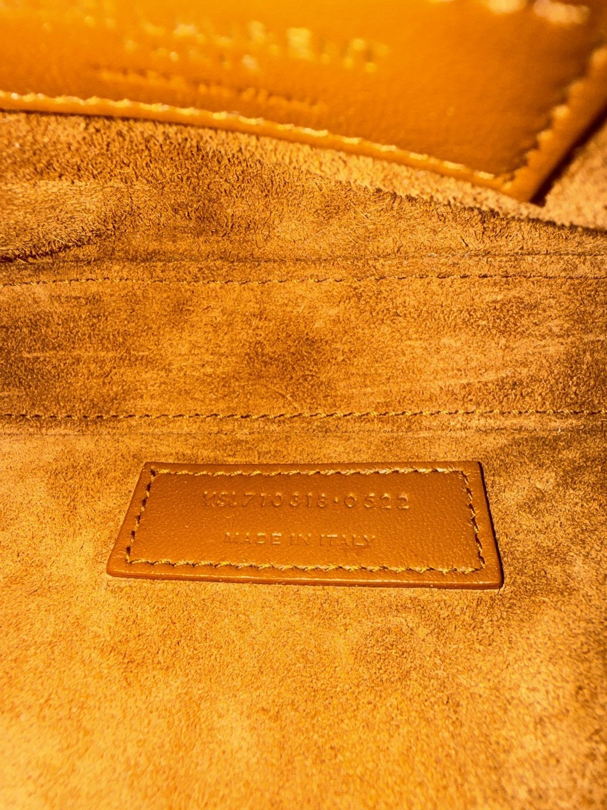 Yves Saint Laurent Saint Laurent (YSL) Le 5 à 7 Mini Hobo Bag Size ONE SIZE - 16 Thumbnail