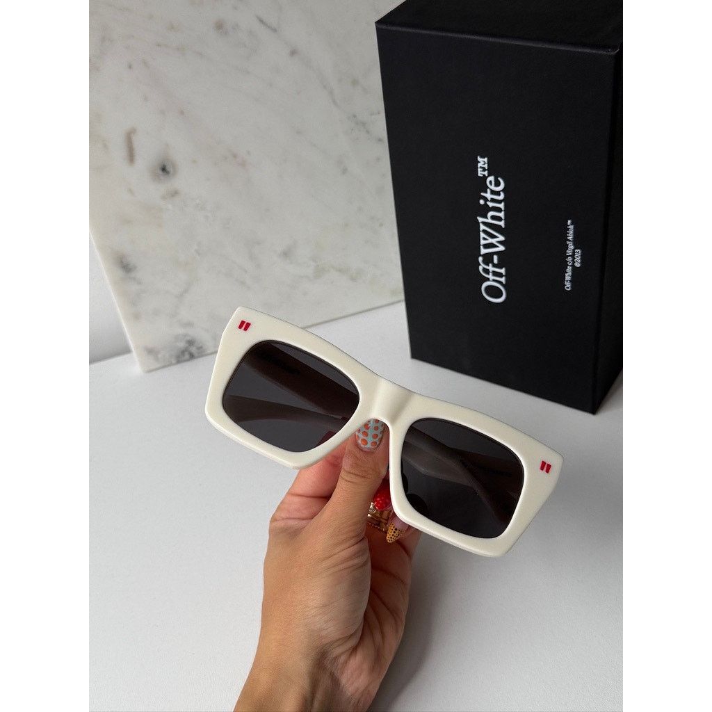 Off-White NEW Off White Selma White Oversized Sunglasses Size ONE SIZE - 6 Thumbnail