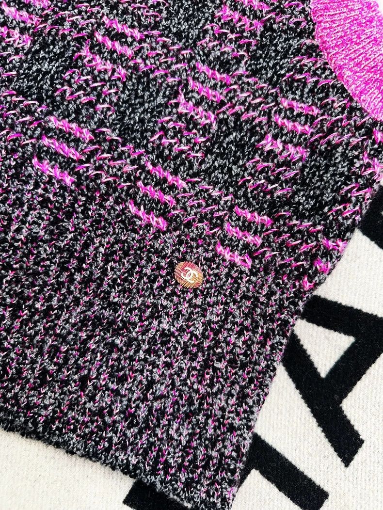 Chanel Chanel 22k purple and gray plaid sleeveless knitted vest Size S / US 4 / IT 40 - 4 Thumbnail