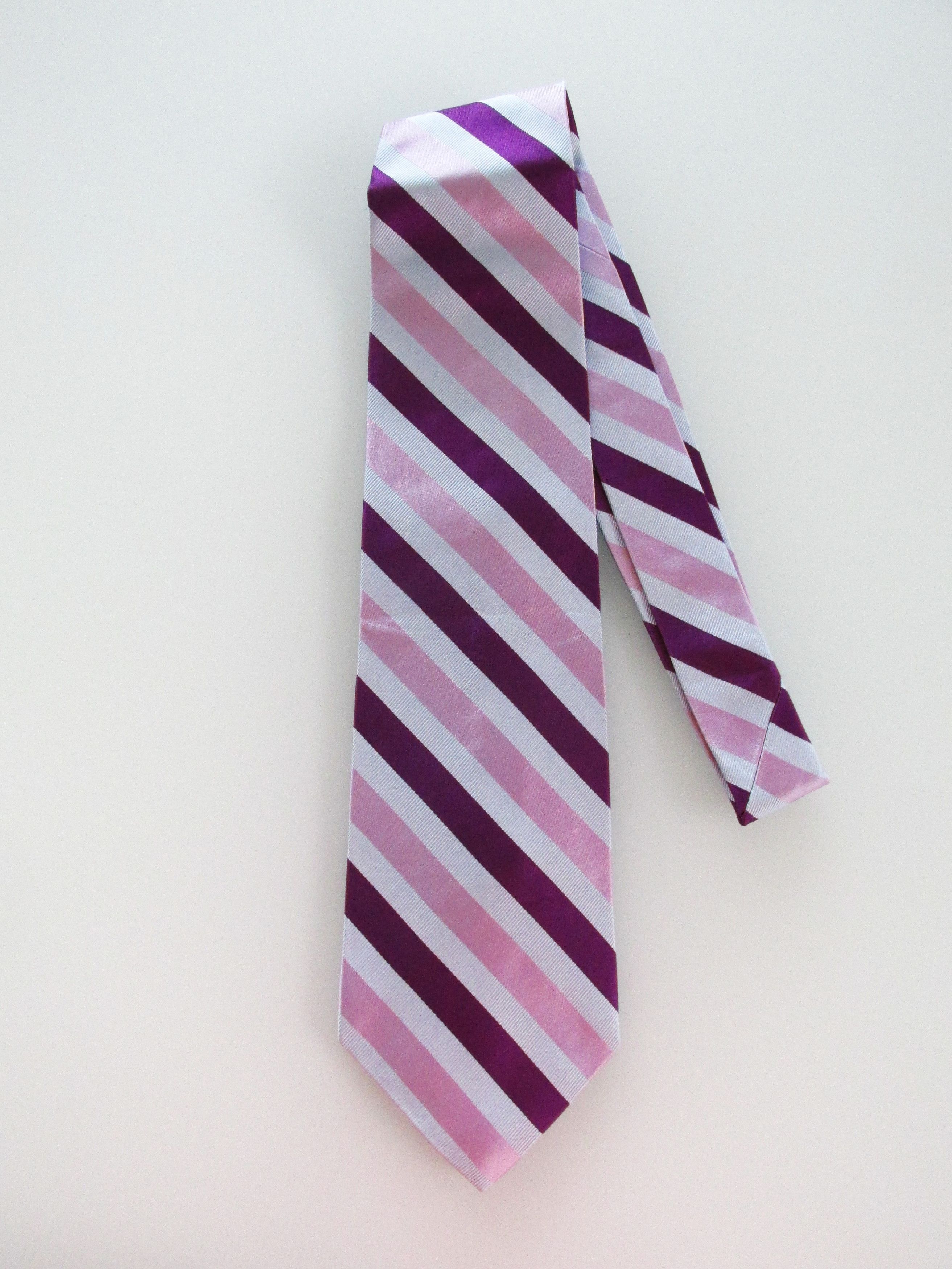 Brooks Brothers Brooks Brothers (NWT) Men's Silk Tie Size ONE SIZE - 1 Thumbnail