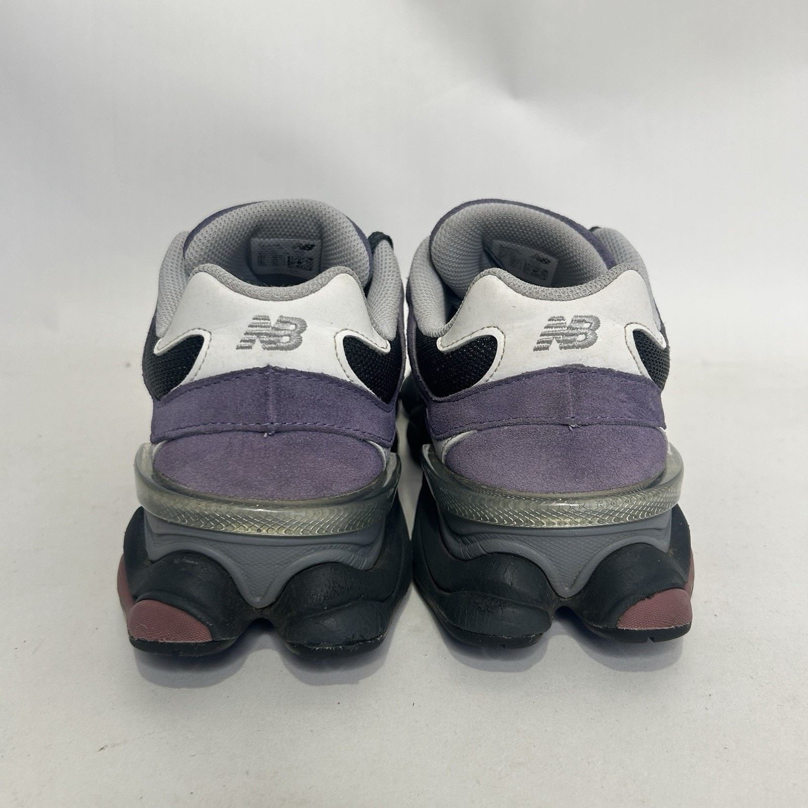 New Balance New Balance 9060 “Mercury Purple Black” U9060VRB Size US 9.5 / EU 42-43 - 5 Thumbnail