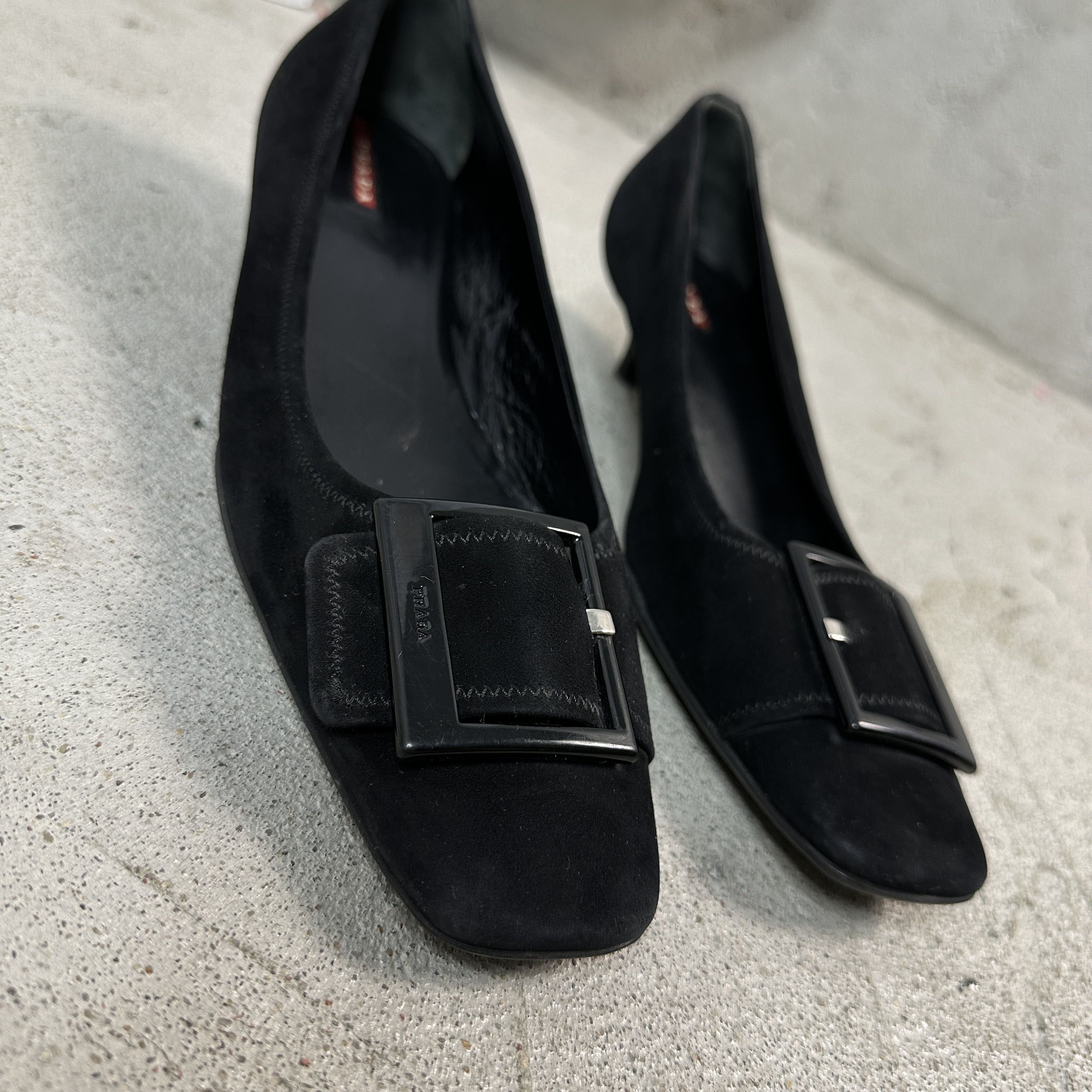 Prada × Vintage Vintage Leather Casual Prada Buckled Kitten Heels Size US 7.5 / IT 37.5 - 5 Thumbnail
