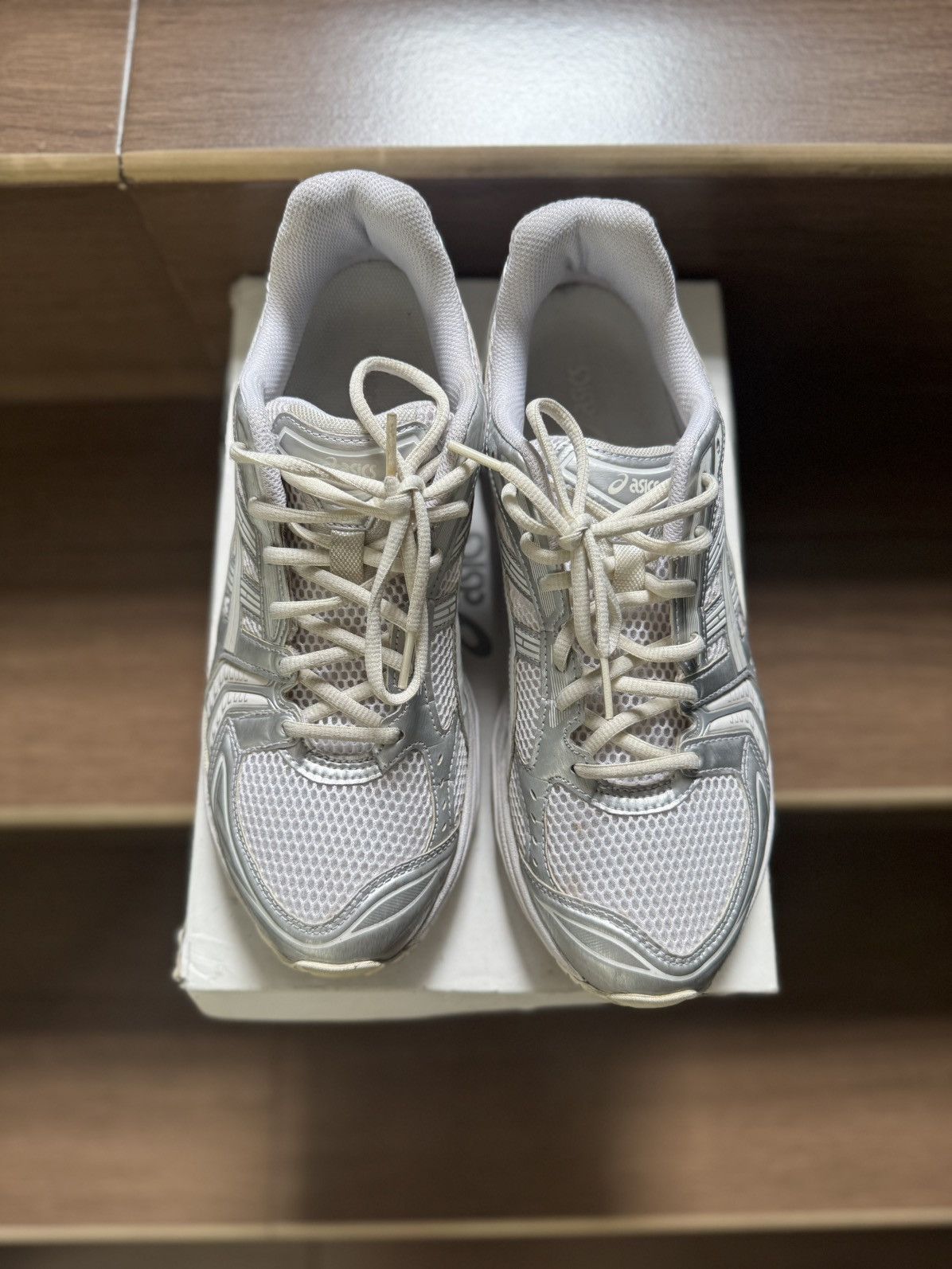 Asics × JJJJound Asics Gel Kayano x JJJJound White Silver Size US 11 / EU 44 - 2 Thumbnail