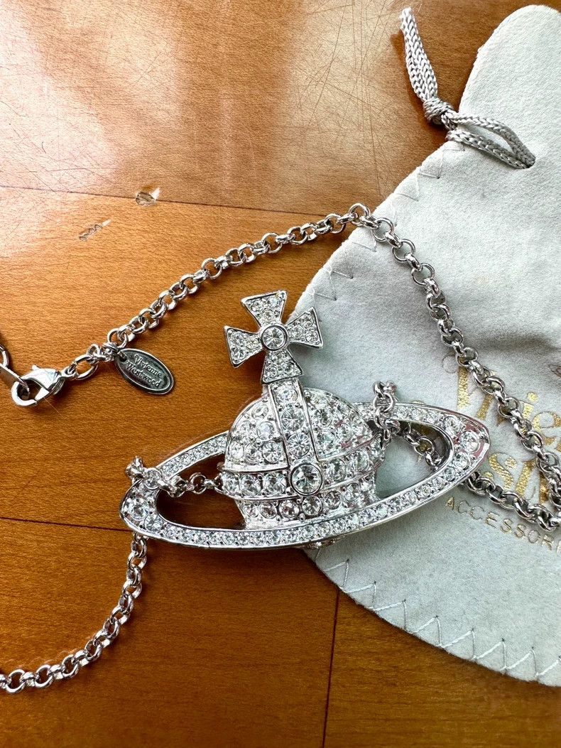 Vivienne Westwood Vivienne Westwood Saturn Necklace - dmc Size ONE SIZE - 1 Thumbnail