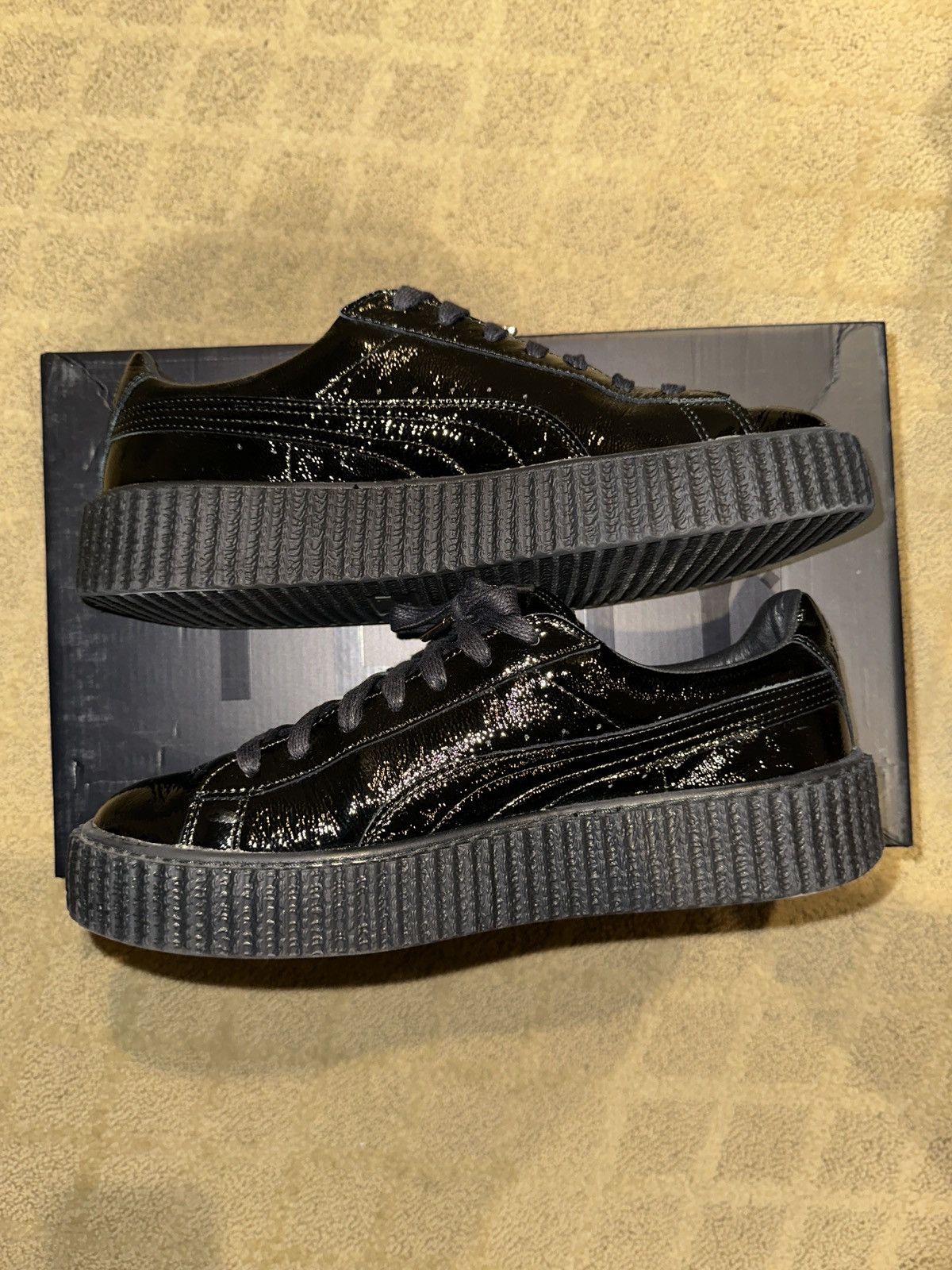 Fenty Fenty x Puma low top sneakers 2016 Size US 10 / EU 43 - 2 Thumbnail