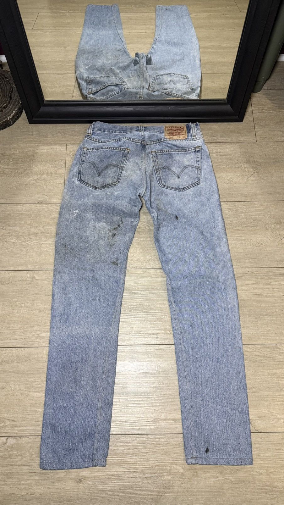 Levi's Thrashed 2000s Levi’s 505 Light Wash Straight Legged Jeans Size US 34 / EU 50 - 1 Thumbnail