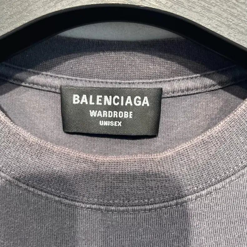 Balenciaga Balenciaga Grey Short Sleeve T-Shirt with Cola Wave Logo Size US S / EU 44-46 / 1 - 3 Thumbnail