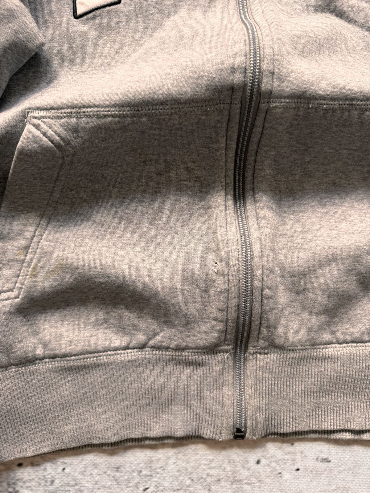 Nike × Vintage NIKE VINTAGE CENTER LOGO OVERSIZE BOXY ZIP HOODIE Size US S / EU 44-46 / 1 - 5 Thumbnail