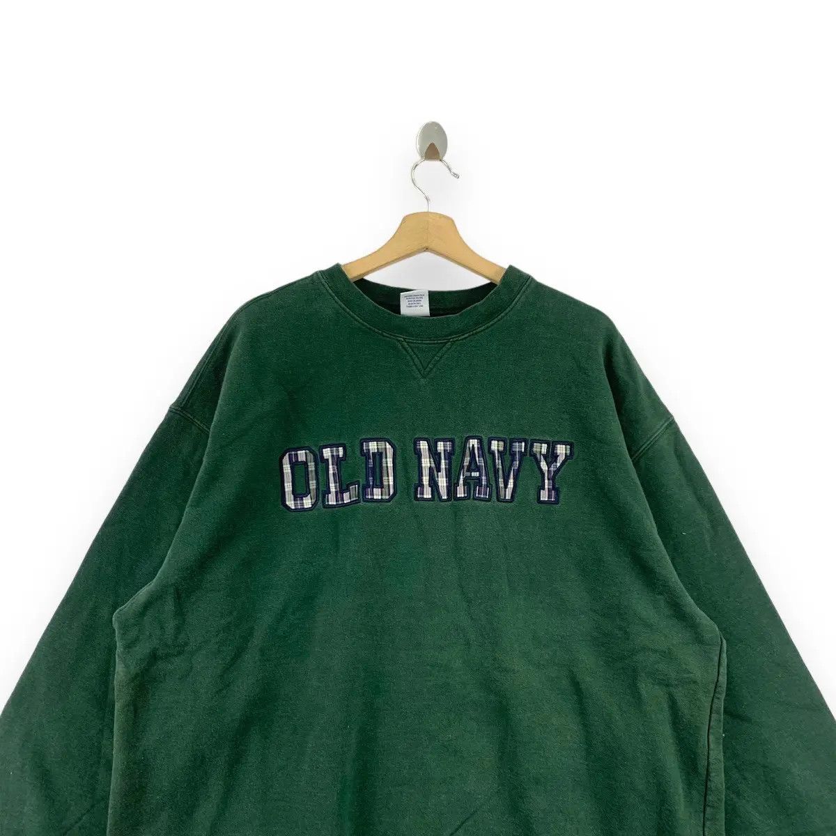 Old Navy Vintage 90’ OLD NAVY Embossed Logo Crewneck Sweatshirt Size XXL / US 16-18 / IT 52-54 - 3 Thumbnail