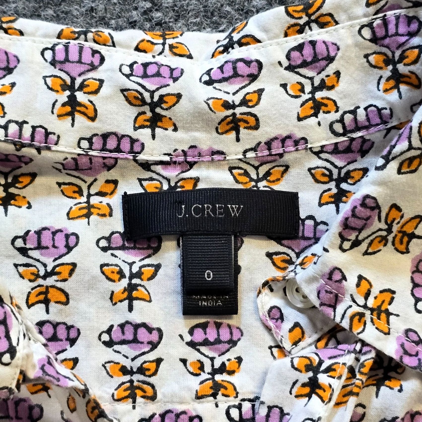 J.Crew J.CREW Blouse Shirt Womens Size 0 White Pink Floral 1/4 Button Popover Casual Career Size XS / US 0-2 / IT 36-38 - 4 Thumbnail