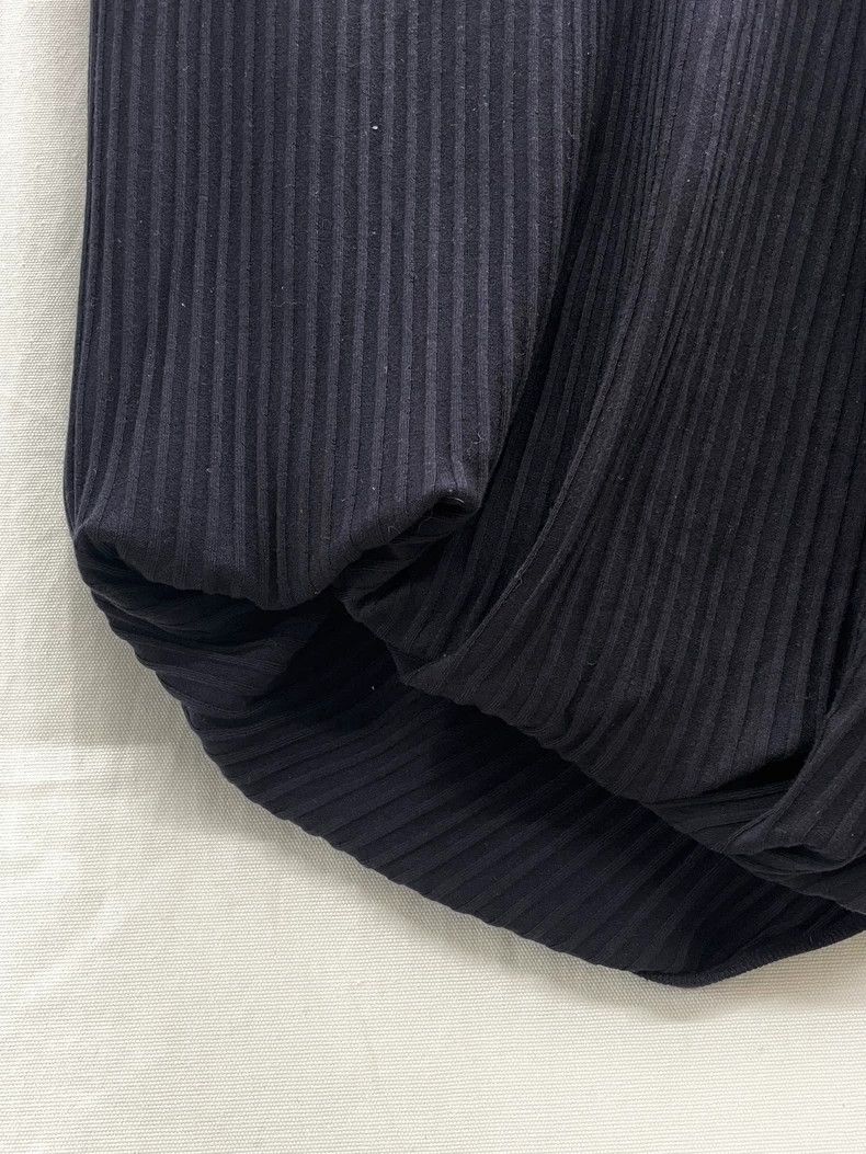 Dries Van Noten dries van notenPleated vest 2506-Nextarrow Size S / US 4 / IT 40 - 6 Thumbnail