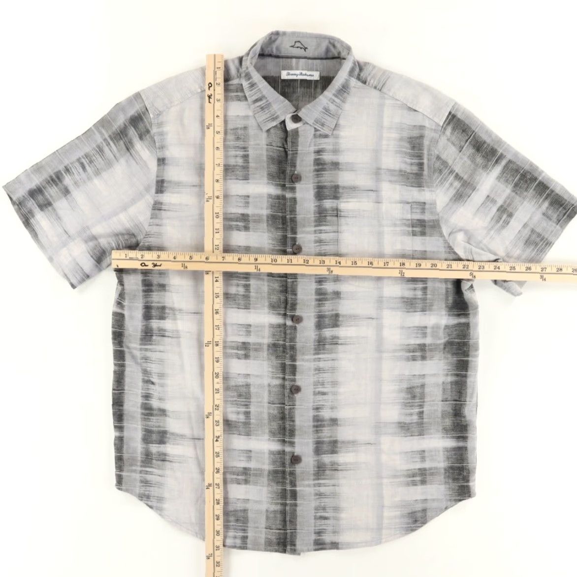Tommy Bahama Tommy Bahama Camp Hawaiian Silk Solid Button Up Shirt Gray Men's L Size US L / EU 52-54 / 3 - 3 Thumbnail
