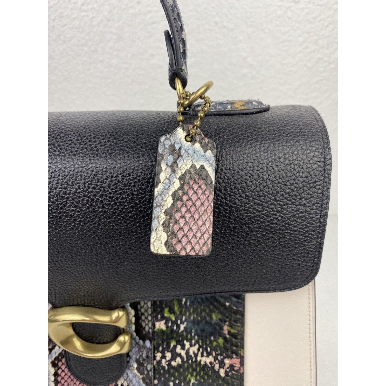 Coach Coach Tabby Top Handle Black White Leather Snakeskin Purse Size ONE SIZE - 4 Thumbnail
