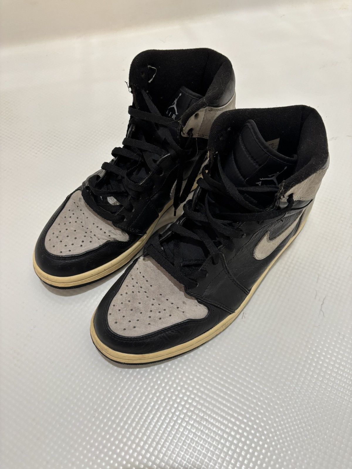 Jordan Brand Jordan 1 Shadow 10.5 Size US 10.5 / EU 43-44 - 2 Thumbnail