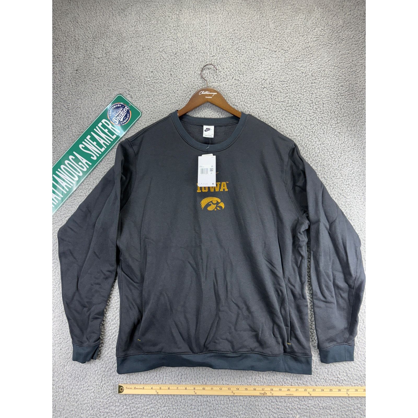 Nike Nike Iowa Hawkeyes Football Club Sweatshirt Mens XXL Size US XXL / EU 58 / 5 - 1 Thumbnail