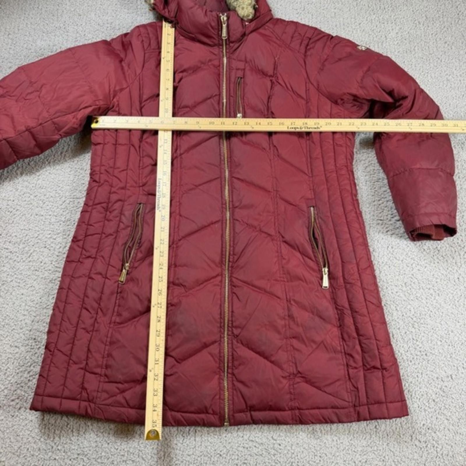 Michael Kors Michael Kors Burgundy Quilted Down Puffer Coat Faux Fur Hood Size XL / US 12-14 / IT 48-50 - 4 Thumbnail