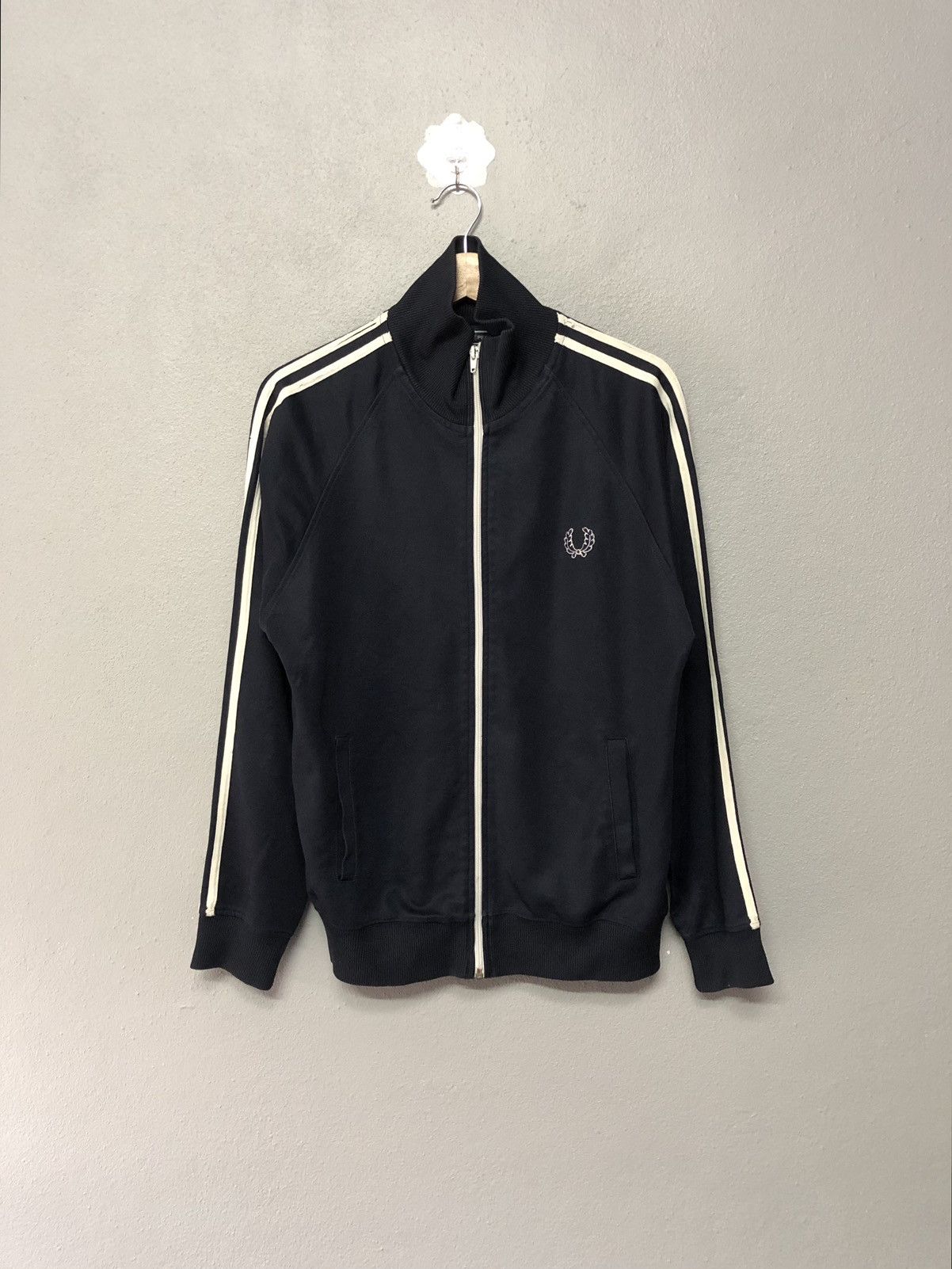 Fred Perry Fred Perry Stripe Line Zipper Jacket Size US S / EU 44-46 / 1 - 1 Thumbnail