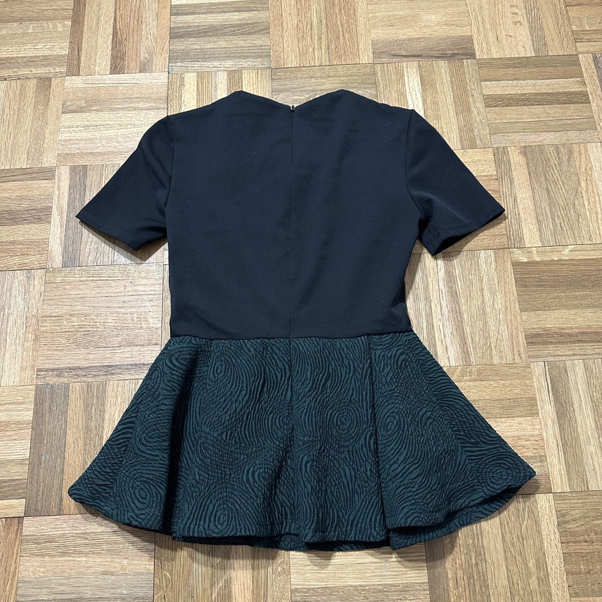 Opening Ceremony Opening Ceremony mini dress Size S / US 4 / IT 40 - 2 Thumbnail