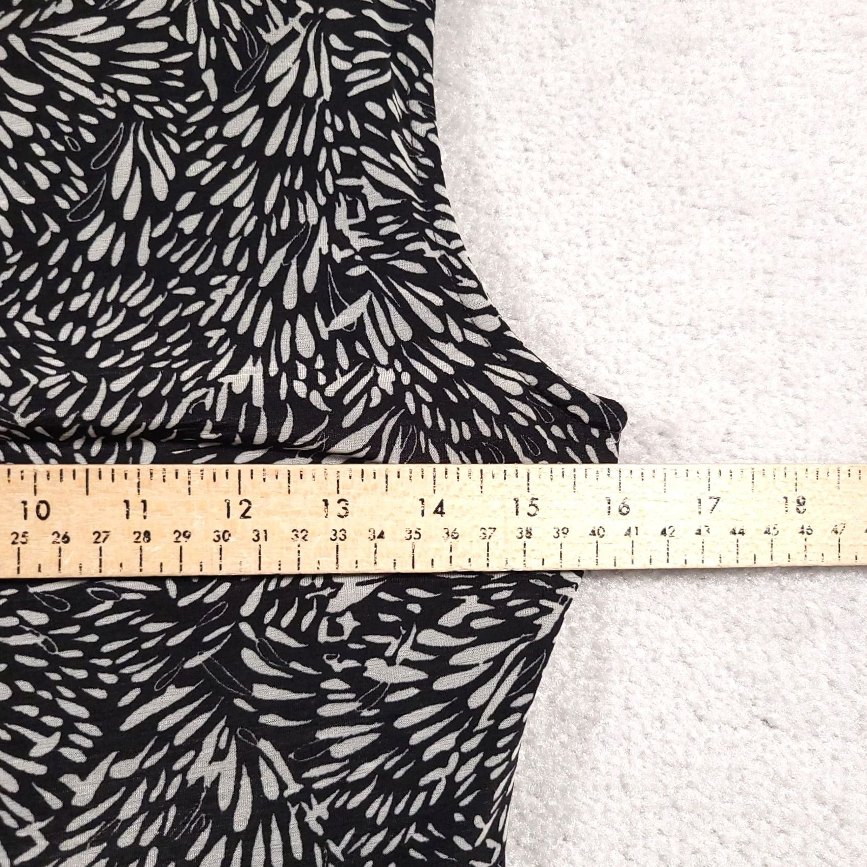 Vintage ELLE Dress Womens XS Gray Dressy Work Tank Blouse Ruffle Women Black Geometric Print Lined Size XS / US 0-2 / IT 36-38 - 5 Thumbnail