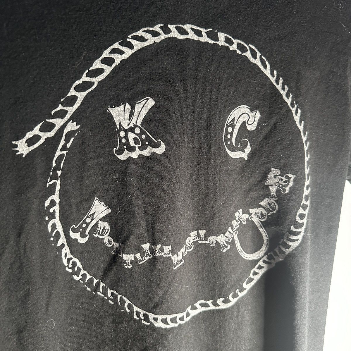 Number (N)ine NUMBER NINE SS07 KURT COBAIN SMILEY T SHIRT | Grailed