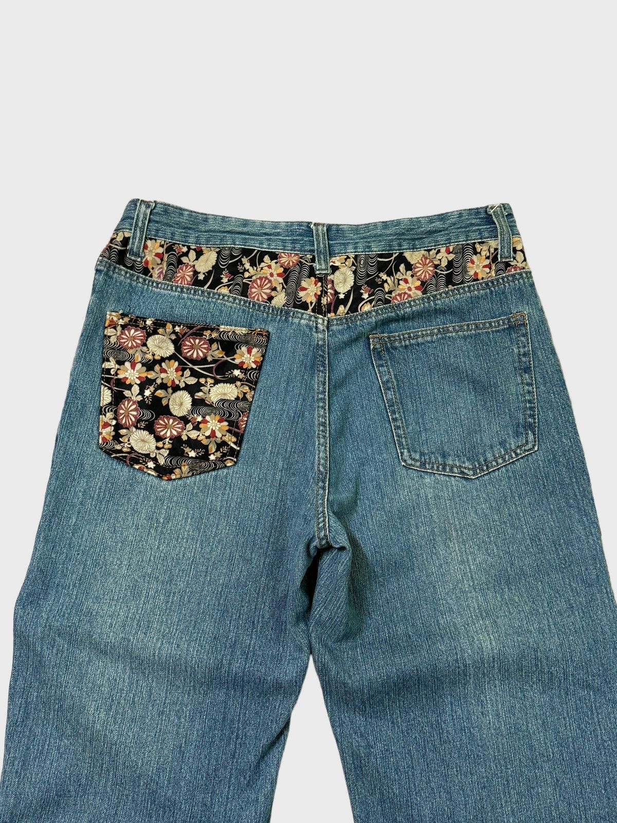 Japanese Brand ARCHIVE KARAKURI TAMASHI STYLE SAKURA EMBROIDERY DENIM Size US 32 / EU 48 - 9 Thumbnail