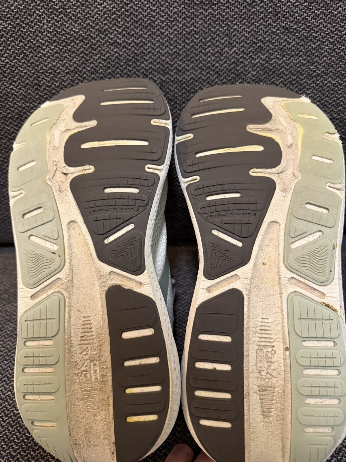 Brooks Brooks Ghost Max 2 | 10.5 Mens Size US 10.5 / EU 43-44 - 5 Thumbnail