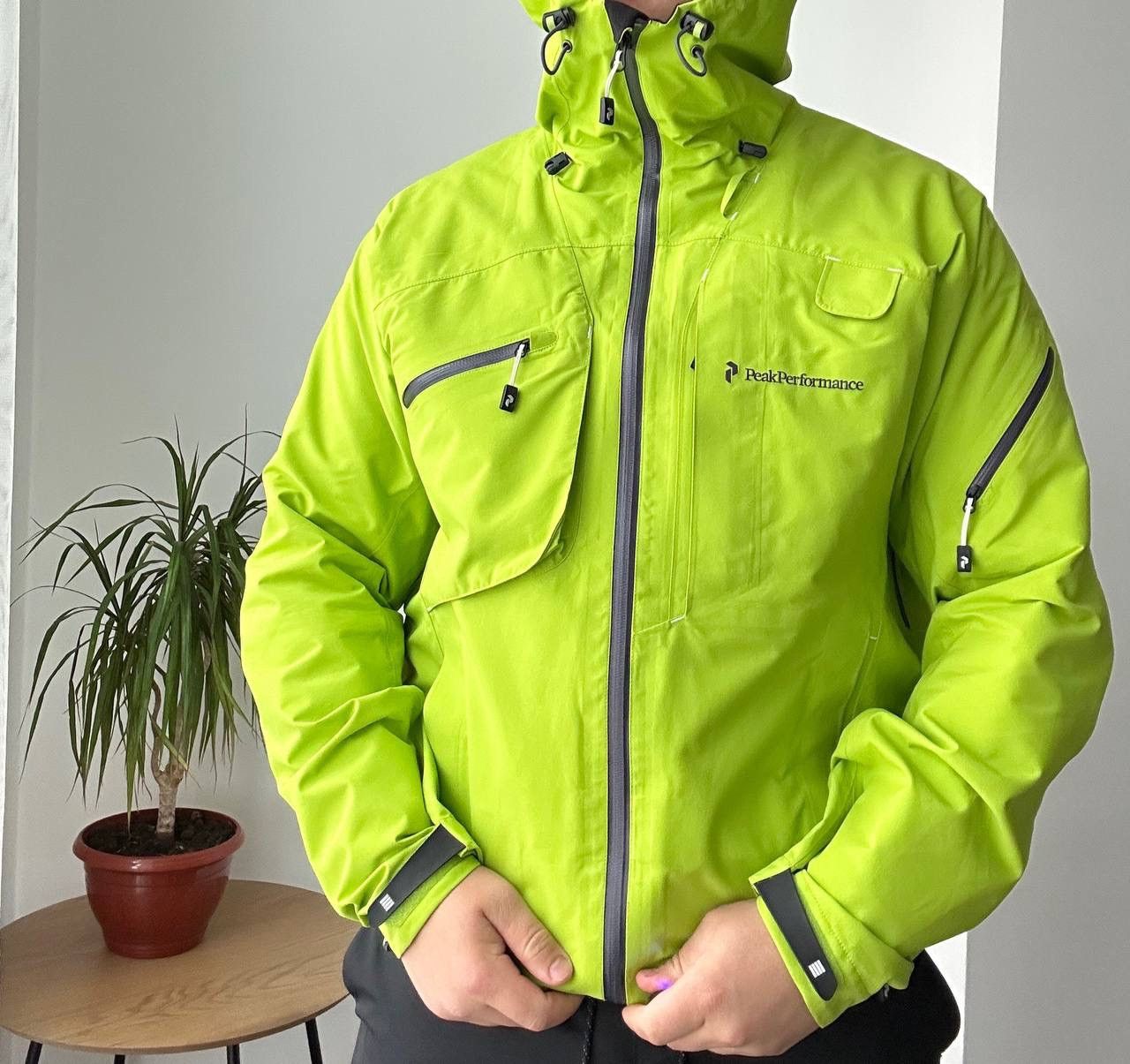 Peak Performance × Vintage Vintage Peak Performance Green Outdoor Style Heli Alp Jacket Size US L / EU 52-54 / 3 - 15 Thumbnail