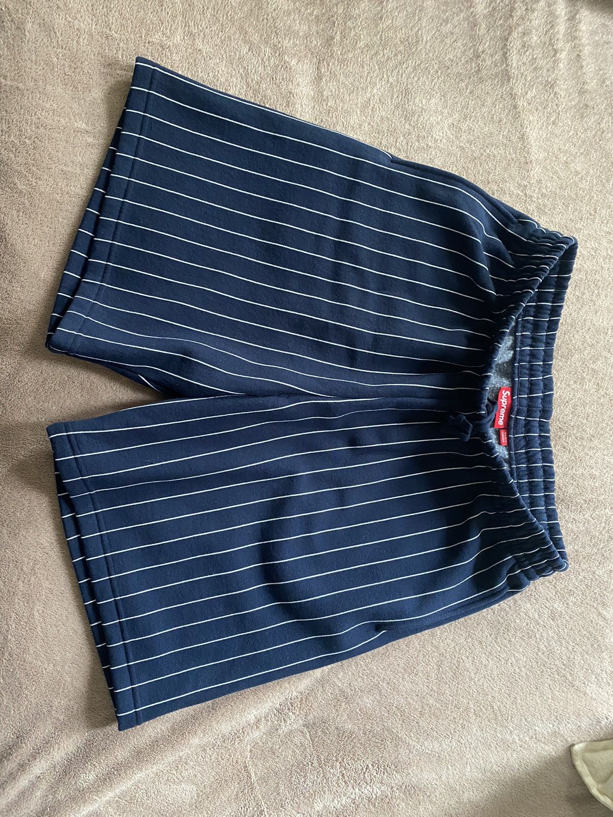 Supreme Supreme Navy Pinstripe Shorts Size US 31 - 3 Thumbnail