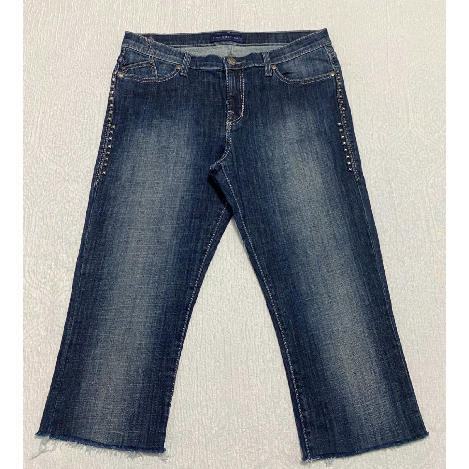 Vintage VINTAGE Rock & Republic Kasandra Capri Womens 14 Blue Denim Jeans 5-Pocket Stretch Flap Pockets Regular Jeans Womens Size ONE SIZE - 3 Thumbnail