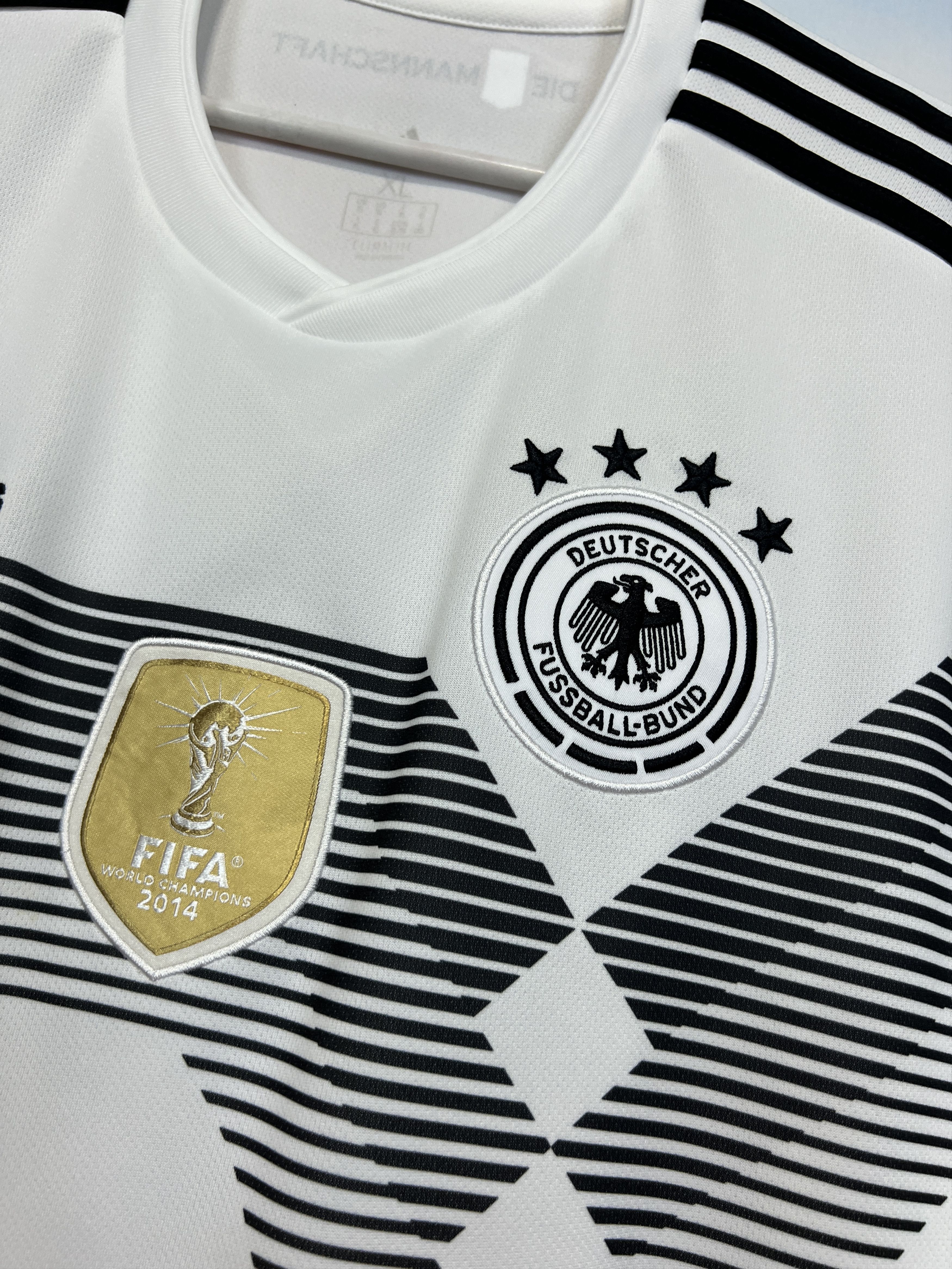 Adidas Germany Home football shirt 2018 Soccer Jersey Adidas Trikot Size US XL / EU 56 / 4 - 5 Thumbnail