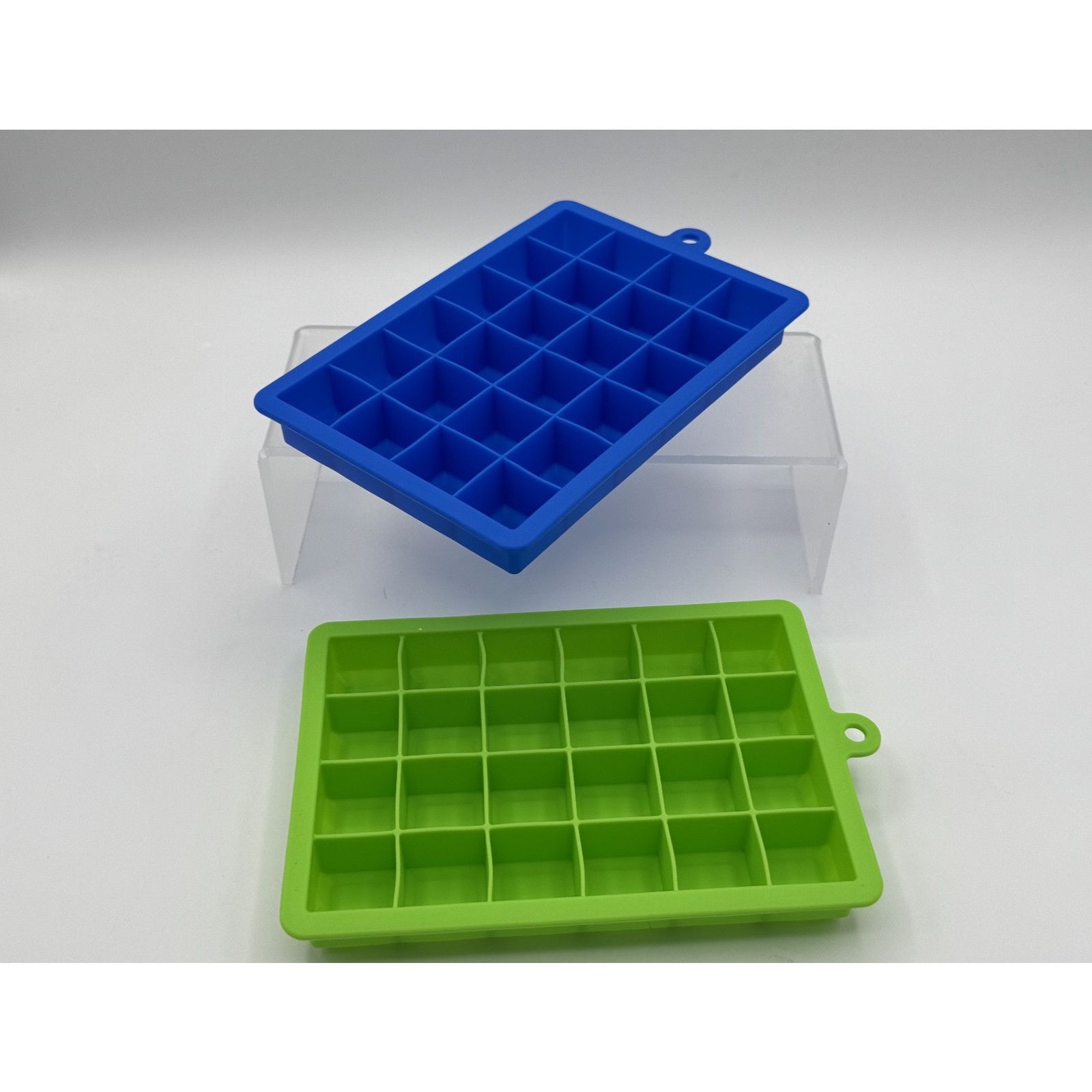 Other 2 pk. Soft Silicone Ice cube Tray with PP Lid, BPA free Size ONE SIZE - 1 Thumbnail