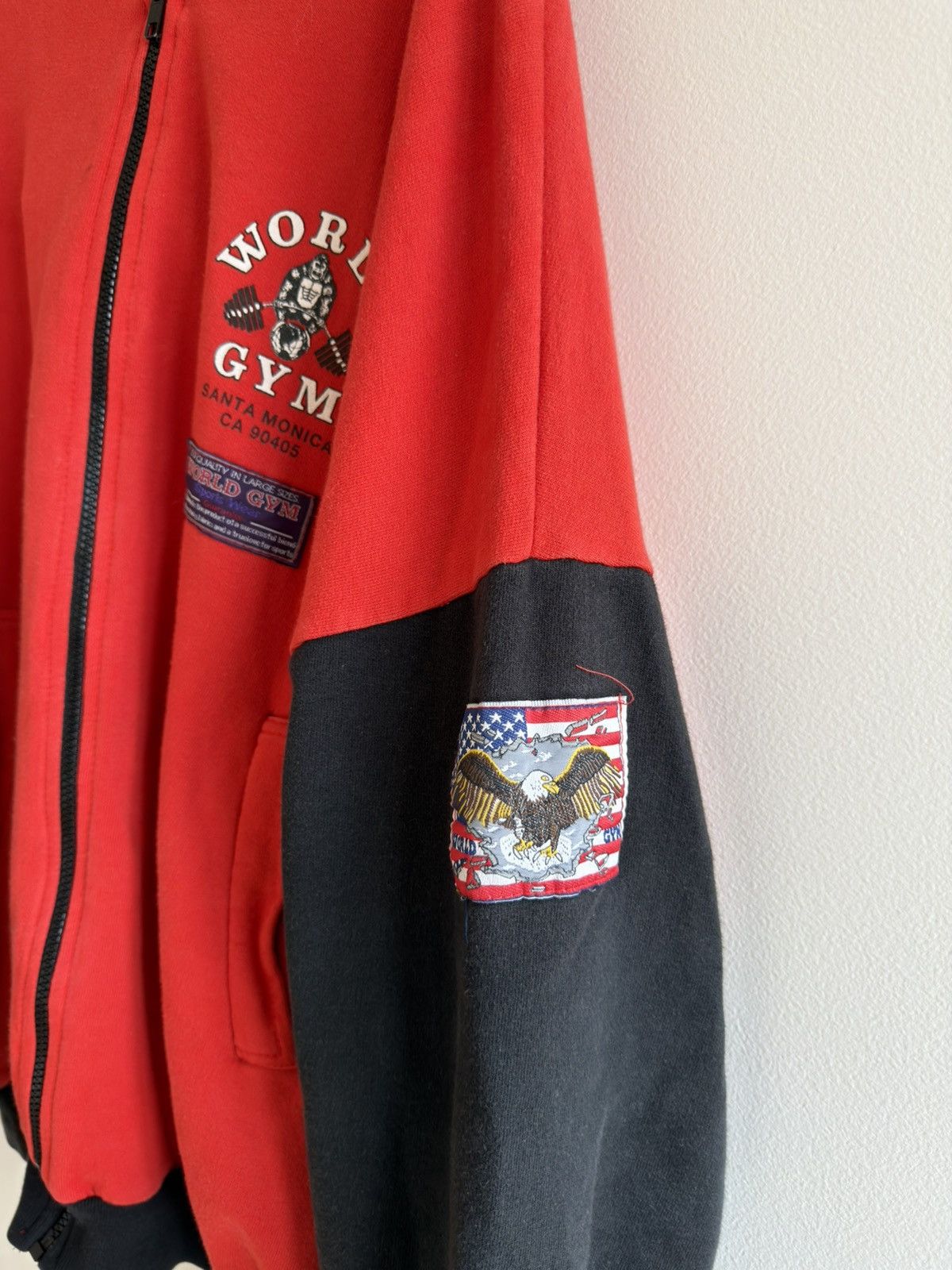 Vintage *RARE* 1980s WORLD GYM TWO-TONE GORILLA BODYBUILDING HOODIE Size US XL / EU 56 / 4 - 2 Thumbnail