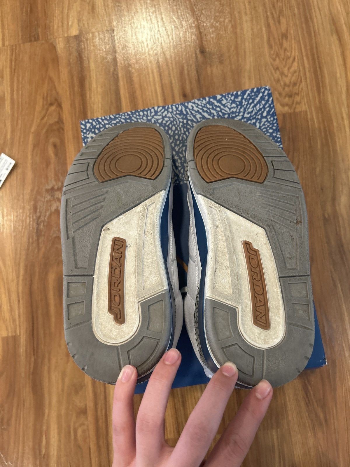 Jordan Brand Jordan 3 Retro Wizards Size US 9.5 / EU 42-43 - 2 Thumbnail