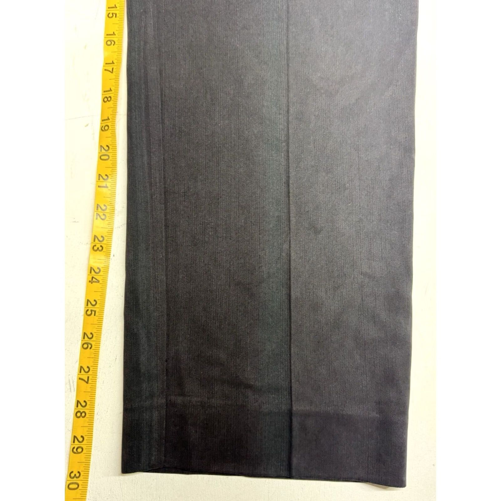 Tommy Bahama Tommy Bahama Mens 35x30 Black Silk Relaxed Pleated Dress Pants Slacks Classic Travel Business Casual Size US 36 / EU 52 - 5 Thumbnail