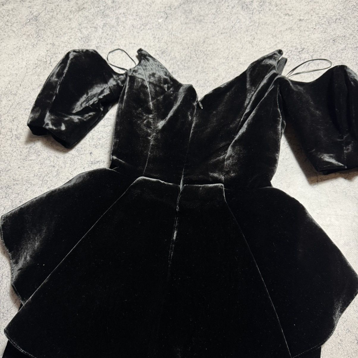 H&M × Mugler Rare Thierry Mugler X H&M Velvet Peplum Dress Black Size XXS / US 00 / IT 34 - 4 Thumbnail