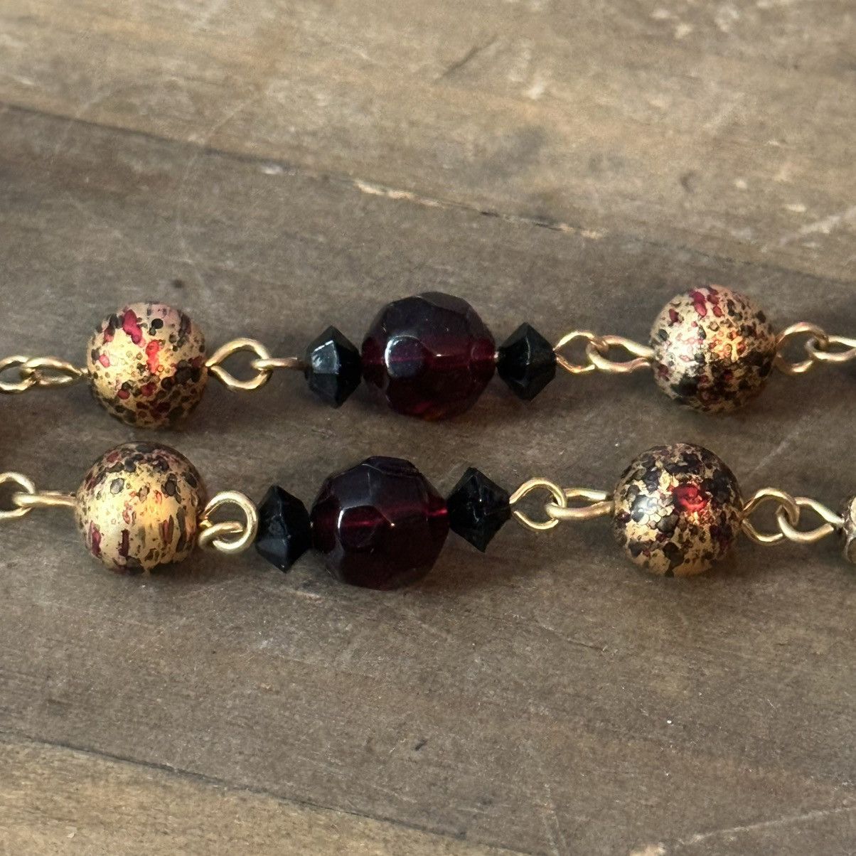 Other × Vintage Vintage Liz Claiborne gold and red bead Y necklace Size ONE SIZE - 5 Thumbnail