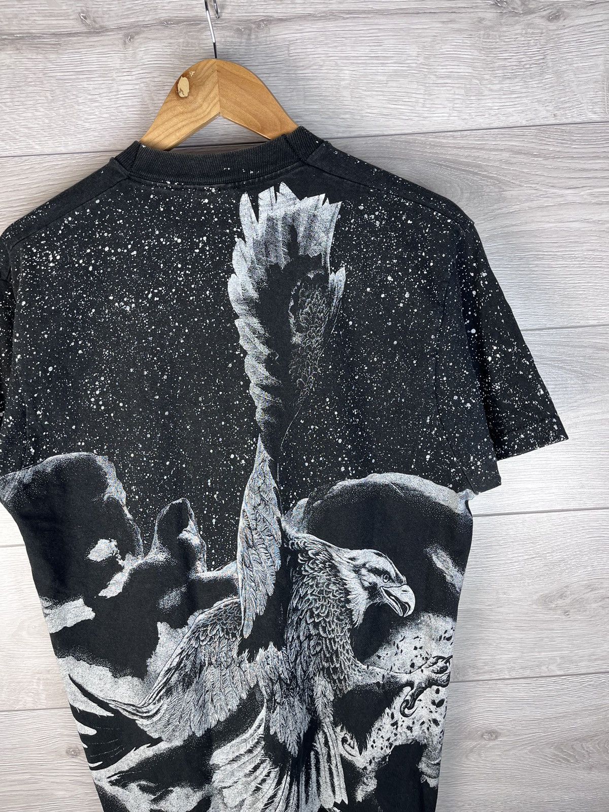 Fruit Of The Loom Vintage 1993 Flying Eagle AOP Single Stitched Graphic Tee Size US L / EU 52-54 / 3 - 12 Thumbnail
