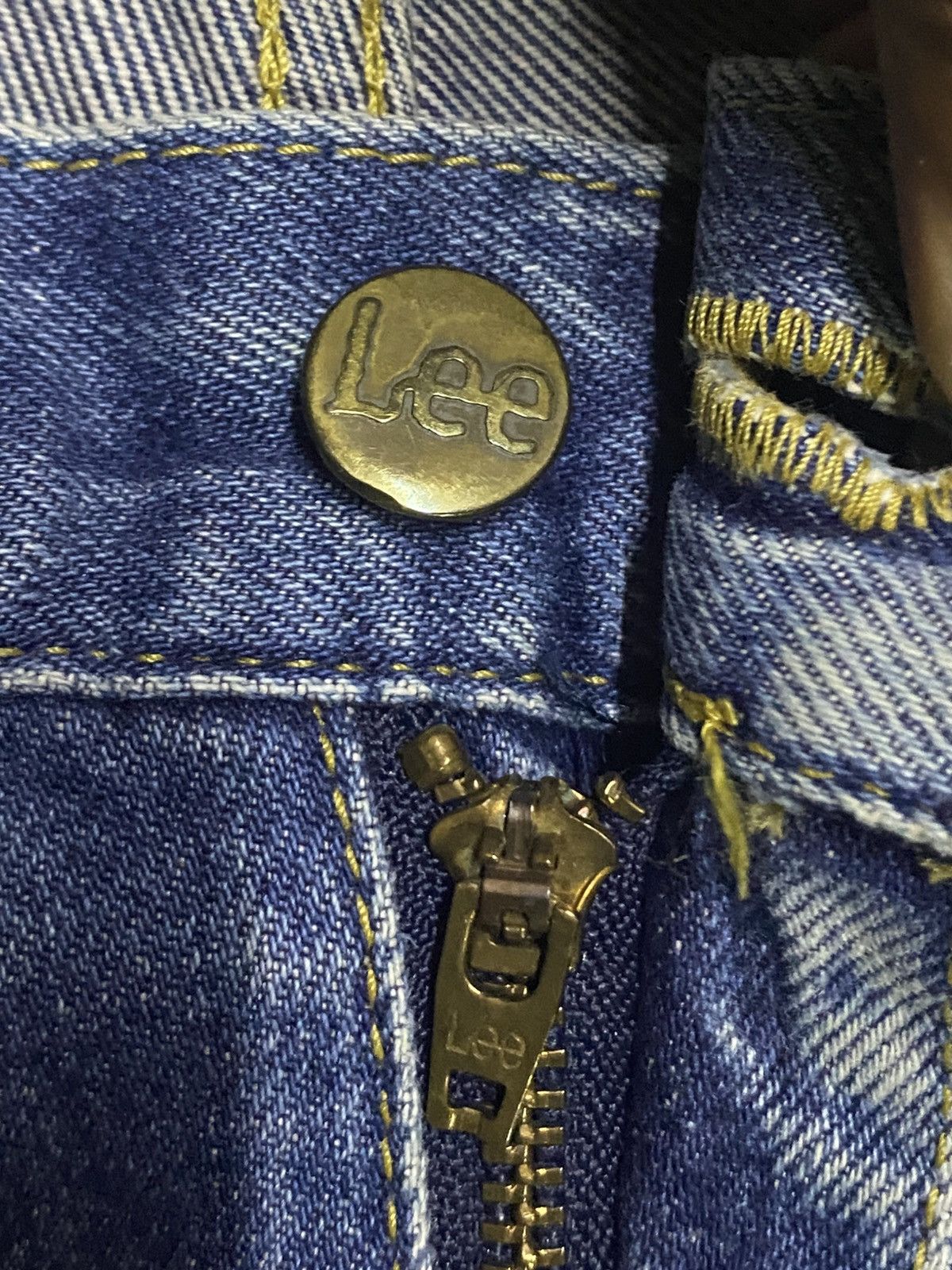 Lee × Number (N)ine Vintage Lee Blue Wash Distressed Loose Jeans Size US 30 / EU 46 - 14 Thumbnail