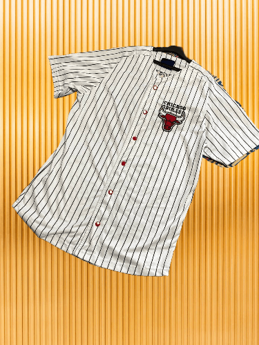 NBA Rare Chicago Bulls Graphic Button Up Shirt Size US M / EU 48-50 / 2 - 1 Thumbnail