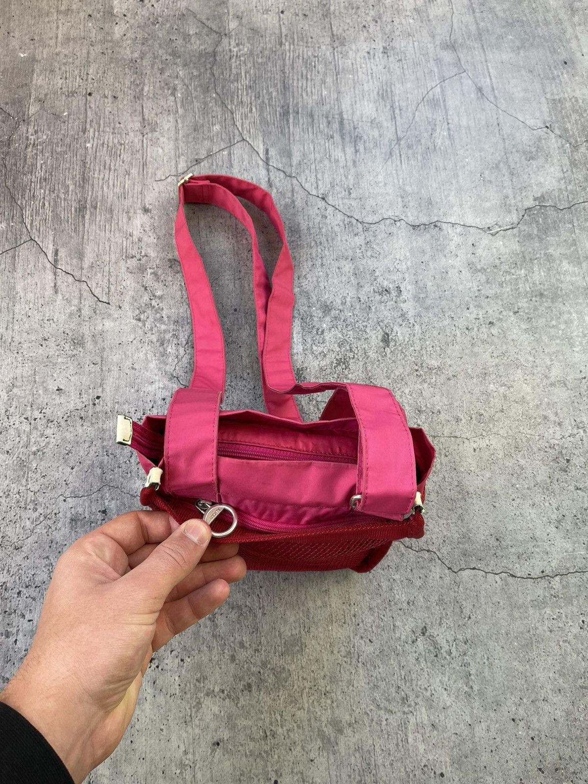 Lacoste × Vintage Vintage Lacoste Y2K pink messenger glamour bag🎀 Size ONE SIZE - 6 Thumbnail